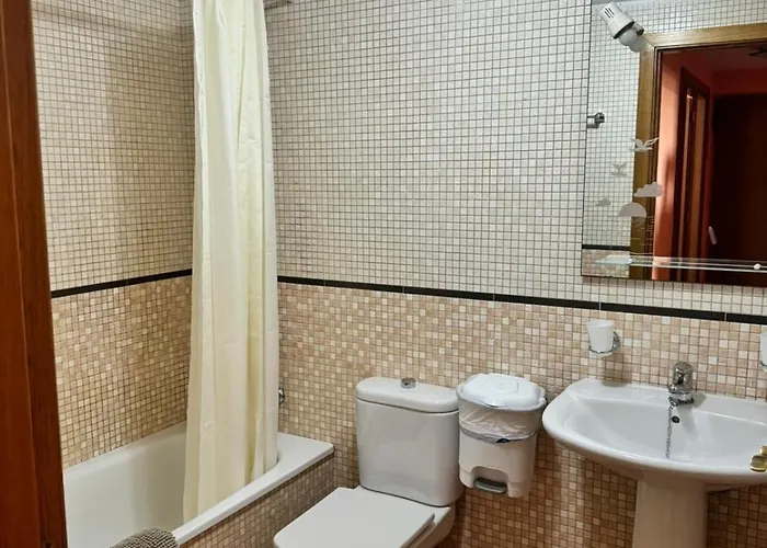 Bellacasa 57 Royal Park Village *